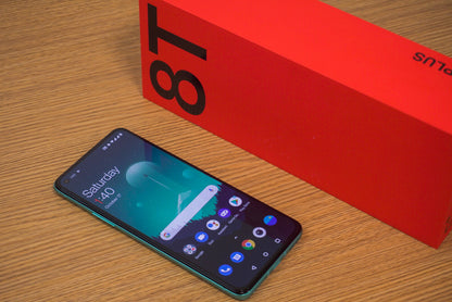 OnePlus 8T 2.5D ‘Real’ Curved Tempered Glass/Case - glazeit